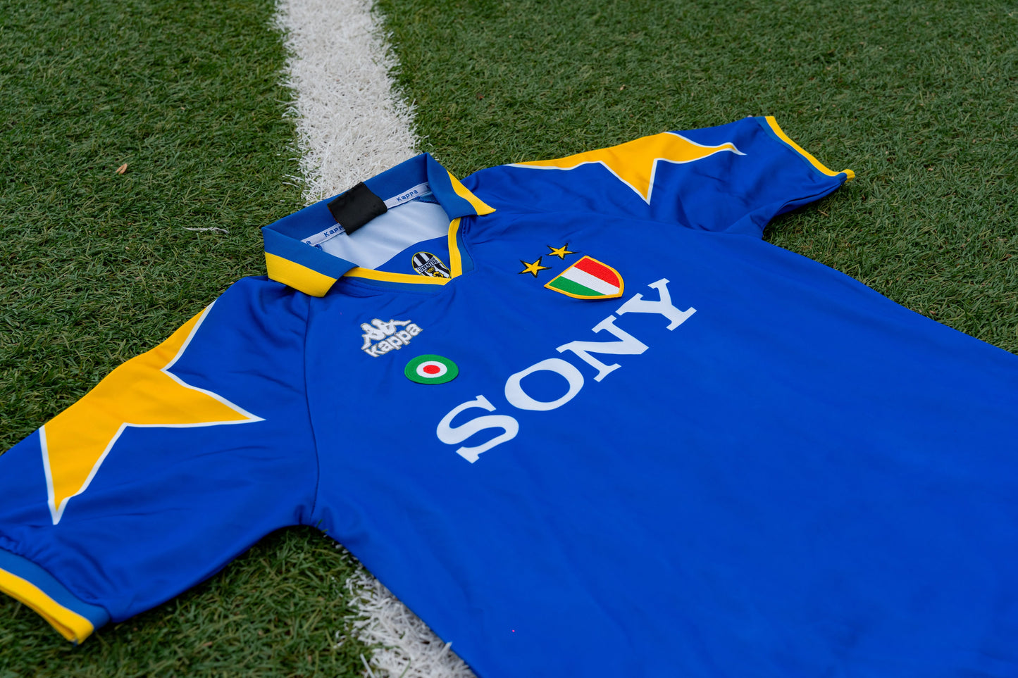 Juventus Away Jersey 1995/97