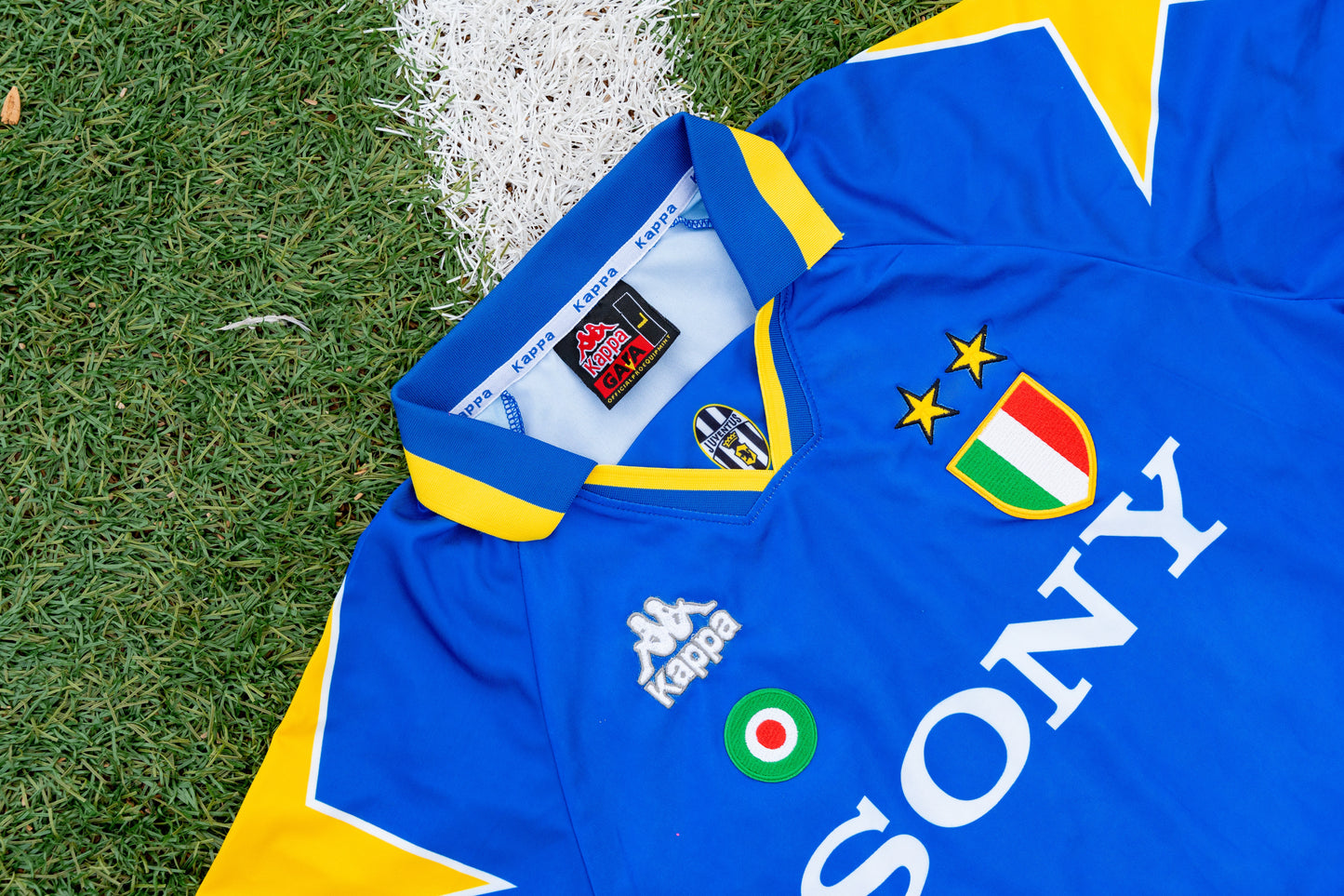 Juventus Away Jersey 1995/97
