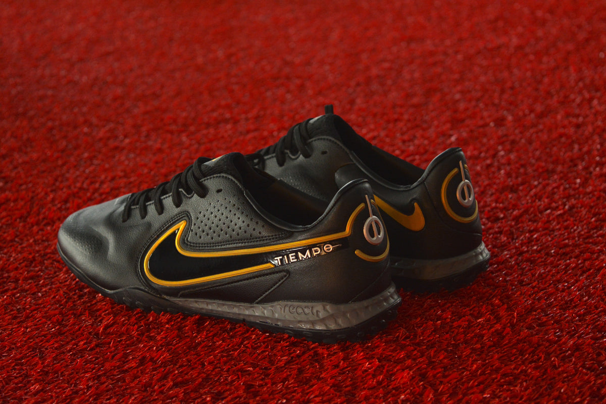 Nike Tiempo Legend 9 Club TF turf soccer shoes